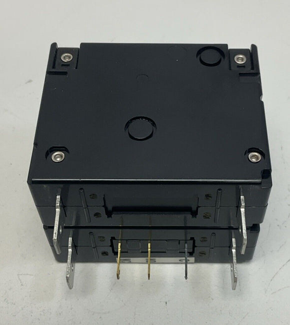 Fuji Electric CP32E/15W 250V 15-Amp Circuit Protector