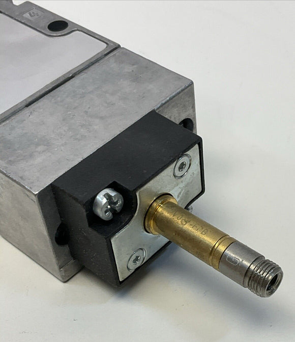 Festo MFH-5/3-B-1/4-B Solenoid Pneumatic Valve G1/4 Ports, 19788