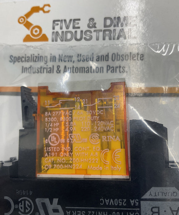 Allen Bradley 700-HK32A24 Relay w/ Base Holder 700-HN122 8-Pin