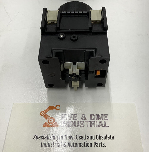 Telemecanique LA3 DR2 Timer 0.1 - 30 Seconds