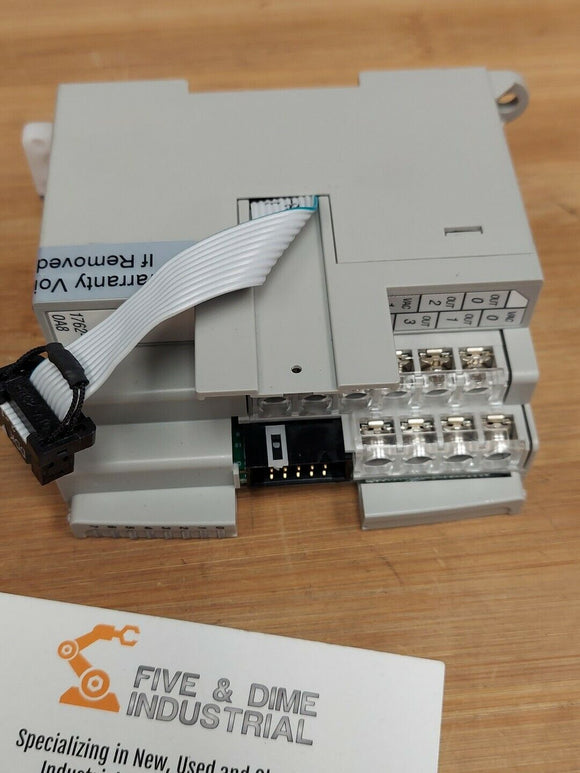 Allen Bradley 1762-OA8 Micrologix 1200 Output Ser. A Rev C