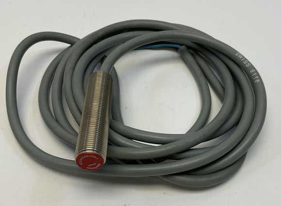 Honeywell 922AA2XM-A9N-L 2MM M12 Capacitive Sensor
