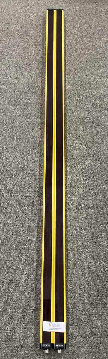 Banner MSXLHDE7212Y Safety Long Range Curtain Set