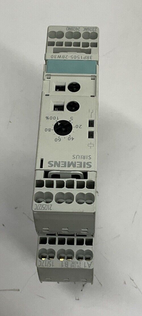 Siemens 3RP1505-2BW30 Solid State Timer Relay