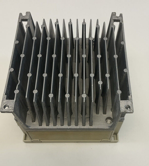 Mitsubishi FR-A044-0.75K-UL AC Invertor Drive