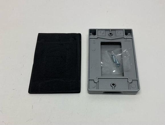 Eaton Crouse-Hinds TP7240 One Gang Weatherproof Outlet Cover