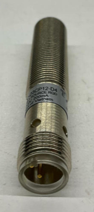Allen Bradley 872C-D3CP12-D4 Inductive Proximity Sensor 10-30 VDC Sn:3mm - 0
