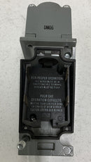 Allen Bradley 802T-CP1 Ser. H Plug-In Limit Switch Cracked Boot-4