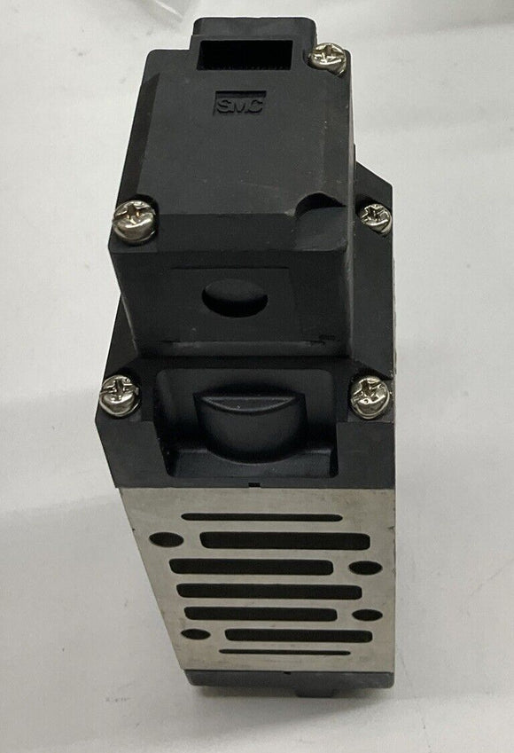 SMC VS7-8-FG-S-1Z Solenoid Valve