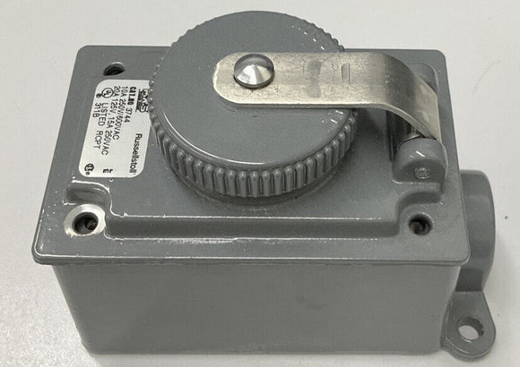 Russell Stoll 3744 Receptacle Box, 10A, 250V/600VAC