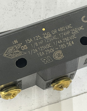 Honeywell B2-2RL2-A2 Micro Switch Roller Limit Switch - 0