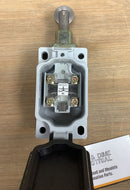 Allen Bradley 802A-C27P2-S6 Limit Switch Ser A-4
