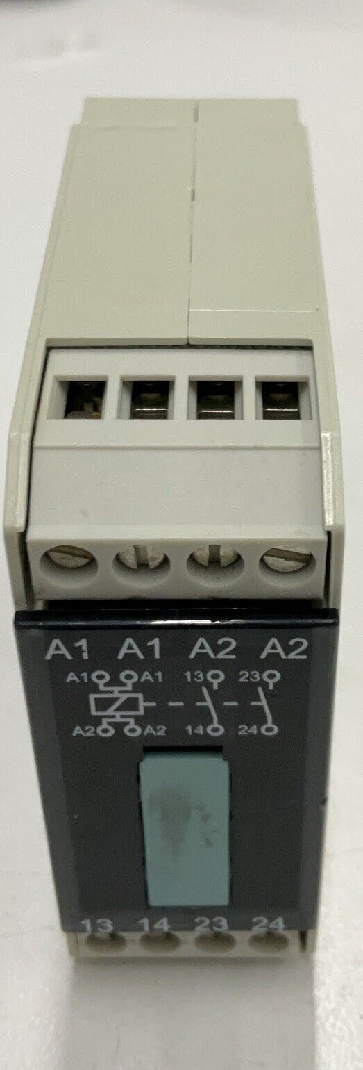 Siemens 3TX7002-1CB00 Output Interface Module