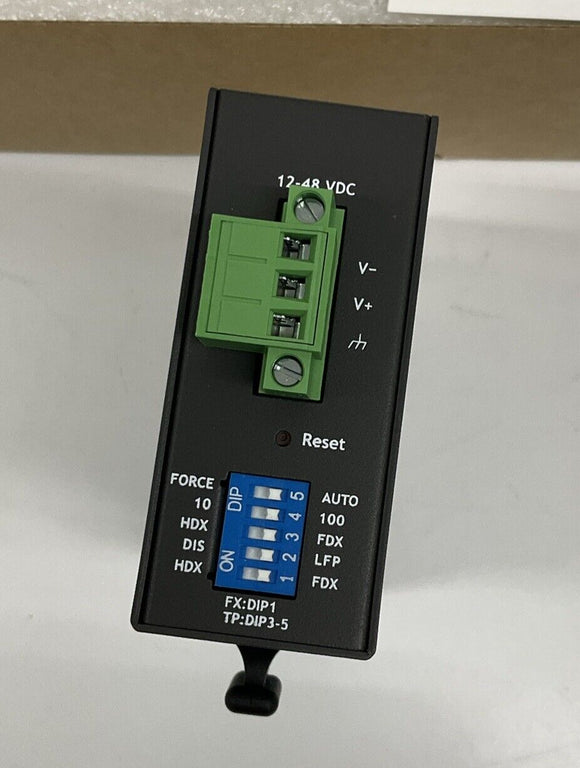Moxa IMC-21A-M-SC Industrial 10/100BaseT(X) to 100BaseFX Converter