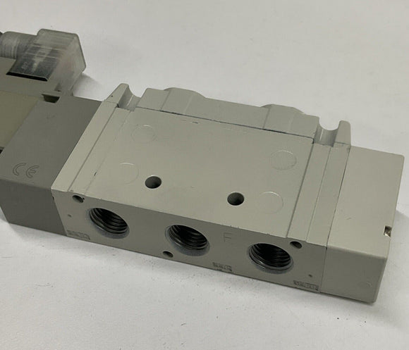 SMC SY9120-5DZ-03F-Q 24 VDC Solenoid Valve with Connector