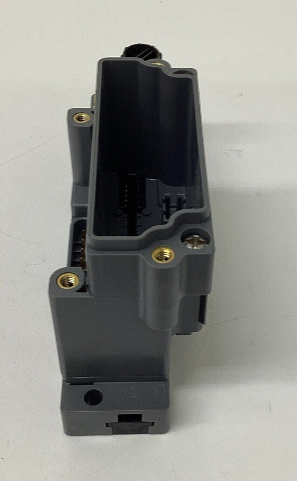 Turck BL67-B-1M12 Interbus Hub