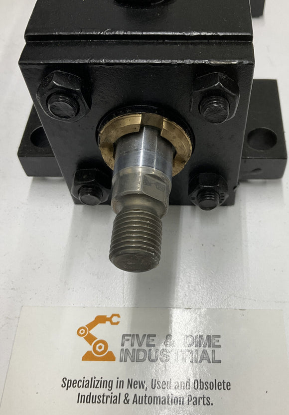 Parker 40CPHMIRLS14M 30.00 D 1122 Hydraulic Cylinder 210 Bar