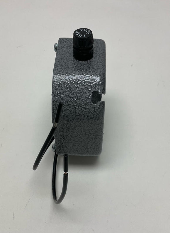 Appleton  RE752G  Juction Box with RE1500 Fuse Assembly MDL-4  4-Amp