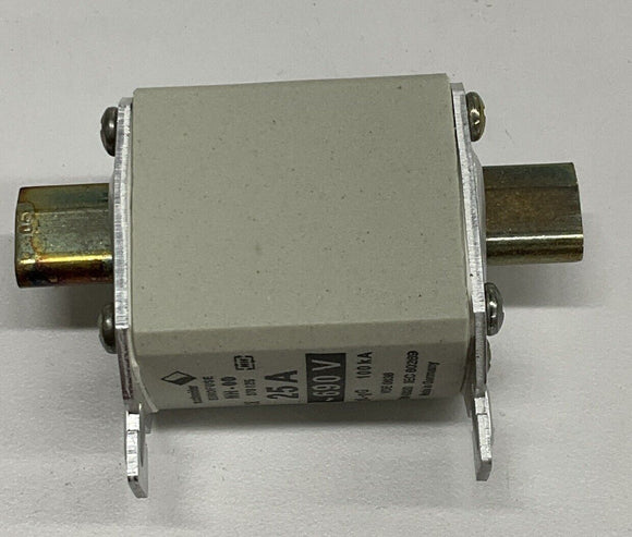 M.Schneider 370125 Eurofuse 25A 690 Vac 440 Vdc Box of 3