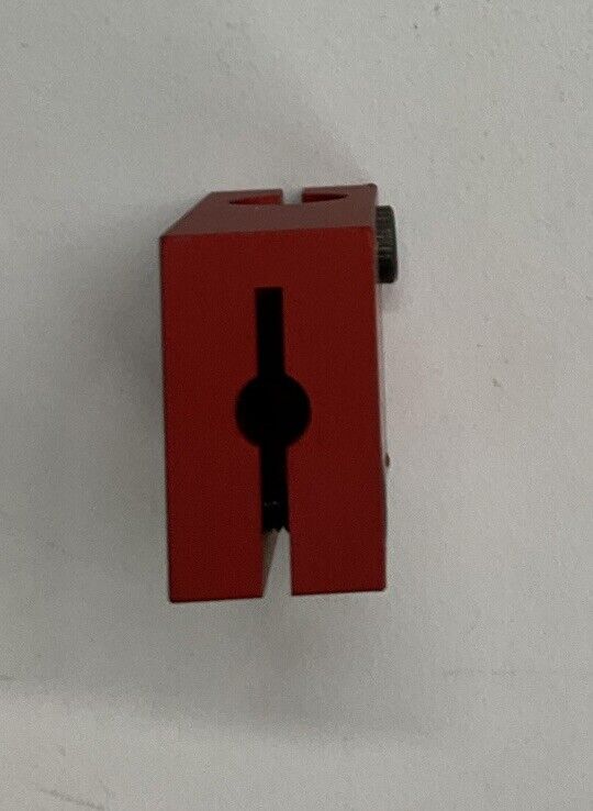 Balluff BES 08-FA-BS-4, 0-W Sensor Bracket BAM009P