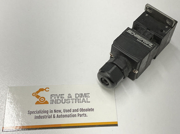 Schmersal AZ17-02ZRK / IEC 947-5-1 Safety Interlock Switch