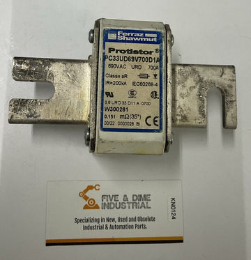 Ferraz Shawmut PC33UD6999V700D1A Protistor Fuse 700A 690VAC