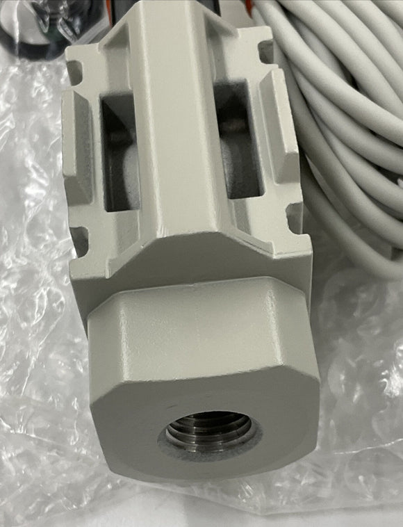 CKD P4100-8-W-3  Compact Pressure Switch RC 1/4"