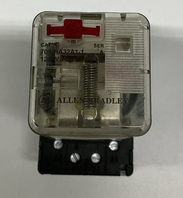 Allen Bradley 700-HA32A1-1 SER A 120VAC Relay 8-Pin w/base