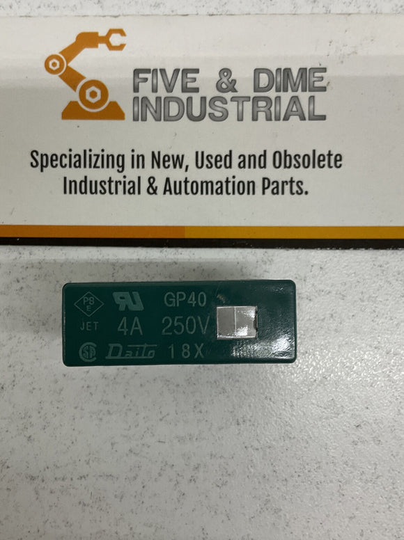 Daito  GP40 4 Amp 250 V Fuses Lot of 2