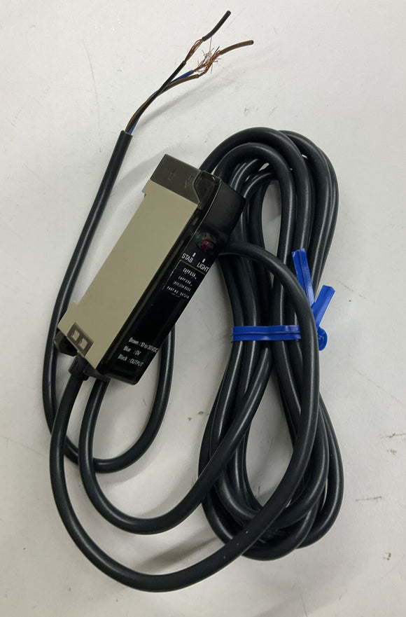 Capp USA Part No. 325404 Photoelectric Switch 10-30 VDC