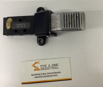 Parker B43003FS Mechanical 4-way 2-position Actuator Valve