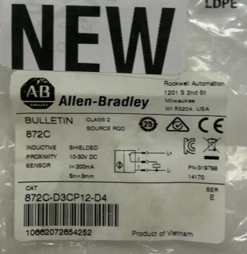 Allen Bradley 872C-D3CP12-D4 Inductive Proximity Sensor 10-30 VDC Sn:3mm