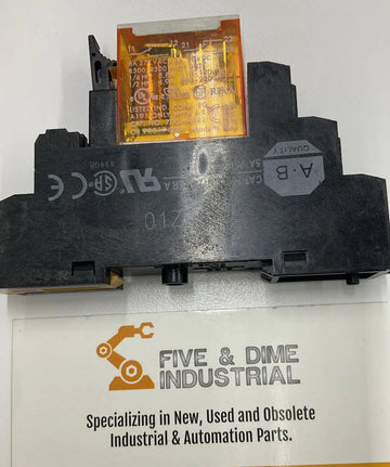 Allen Bradley 700-HK32A24 Relay w/ Base Holder 700-HN122 8-Pin - 0