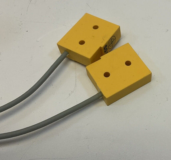 Turck Ni2-Q6.5-ADZ32-0.1-FSB5.4x4/S304 Sensor 4200204