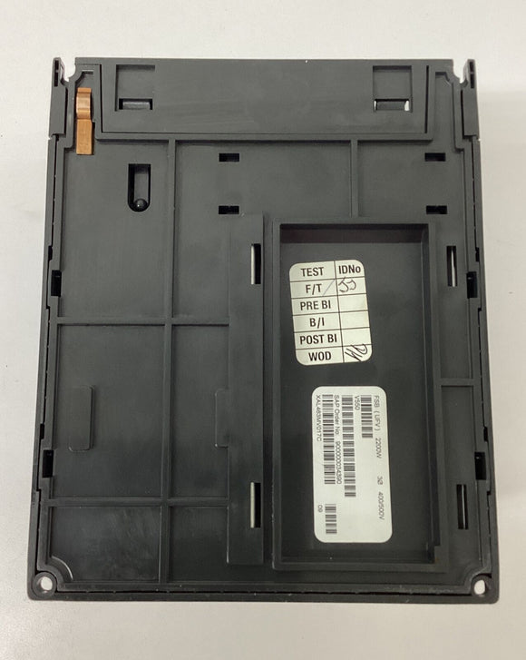 Siemens 6SE3215-8DB40 Micromaster Vector Servo Drive 3HP / 2200W