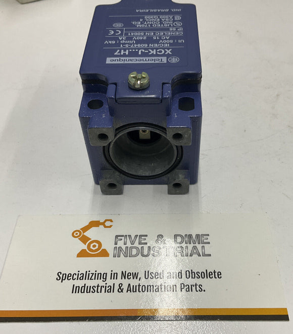 Telemecanique ZCK-J1H7 Limit Switch 1/2" Npt