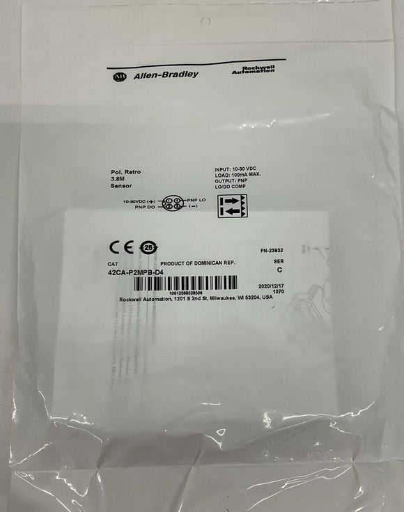 Allen-Bradley 42CA-P2MPB-D4 Red Led  Polarized Retro PNP Sensor 3.8M