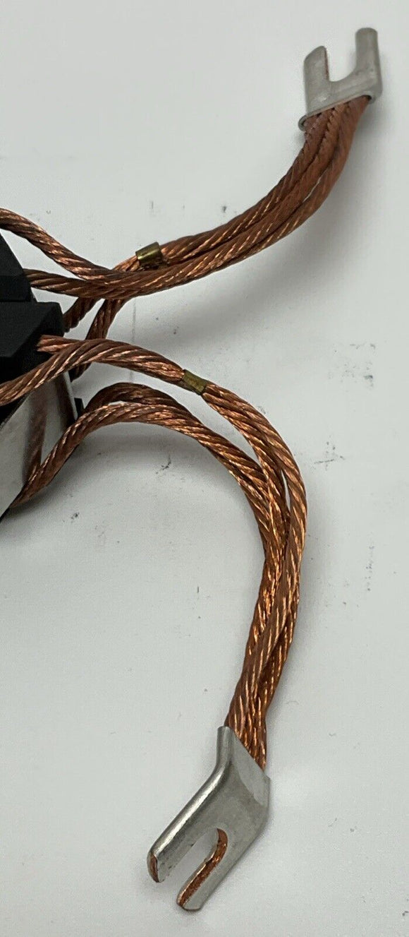 National Carbon 36A161403AAX26 Package of 2 Split Motor Brushes 1 X 1.5 X 2.75"