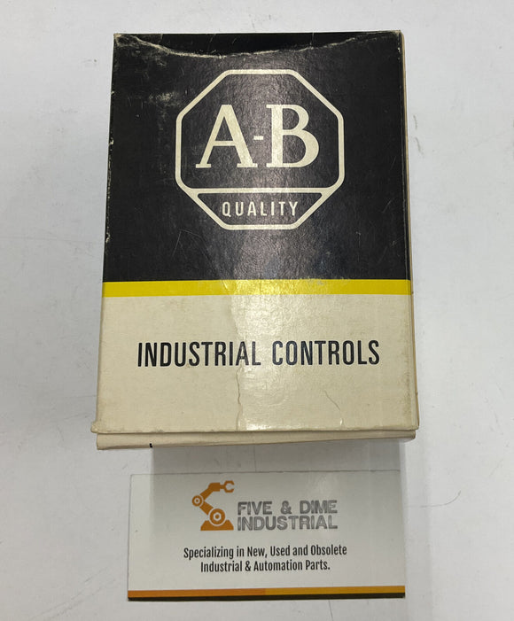 Allen Bradley 800T-HG16A Selector Switch Ser. T Industrial Controls