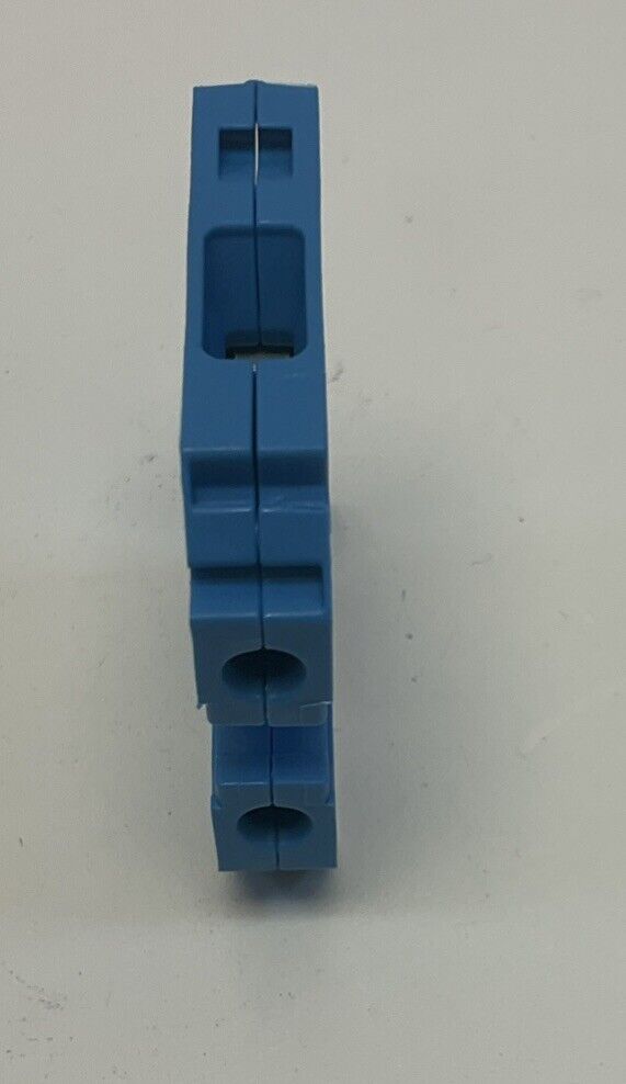 Siemens IEC 947-7-1 Din Rail Mount Clamp  Lot of 4