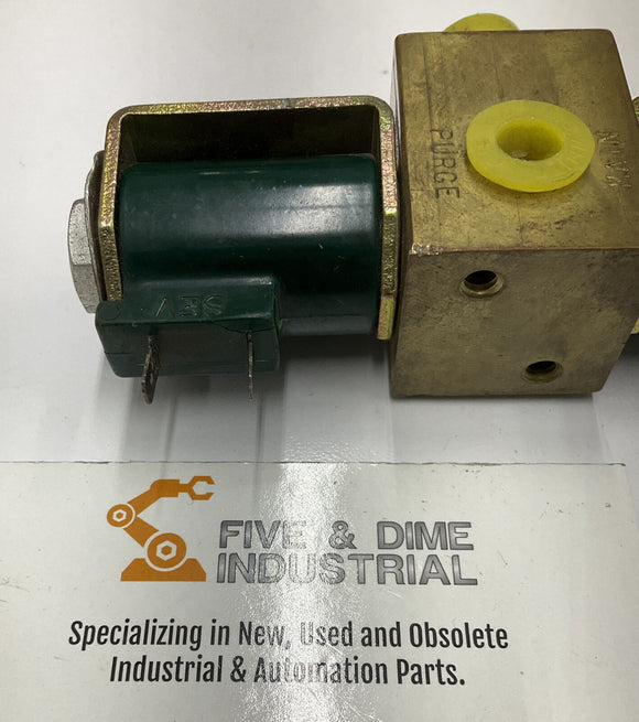 Honeywell Skinner V75R1860 3-Way Solenoid Valve 1/8" 120VDC 60 PSI