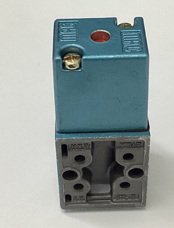 Mac Valve 160001-211-11 35-150 PSI Signal Valve