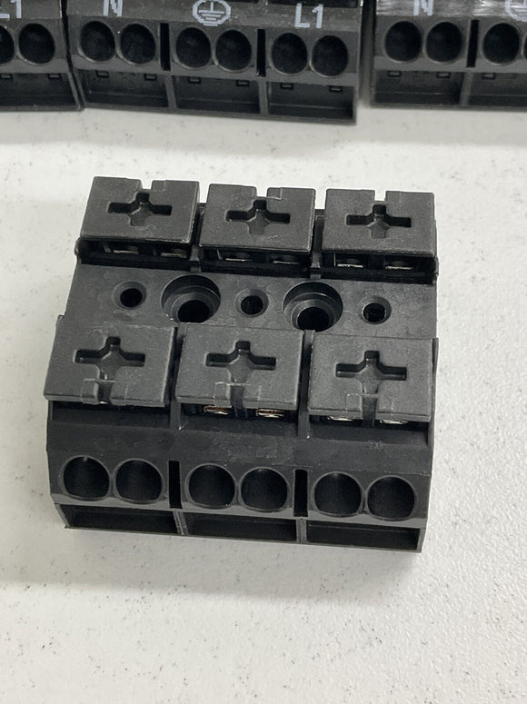 Wago 862-2503 Terminal Block 4 Pole Chassis Mount Awg 20-12. Lot of 10