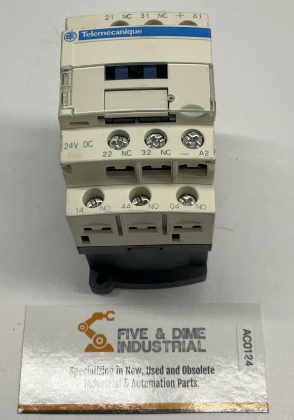 Schneider Electric Telemecanique CAD32BD Control Relay 24 VDC
