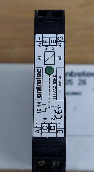 Entrelec  30-005-26 Relay Control Module 115 VAC RB121B - 0