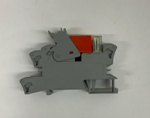 Wago 788-515 Relay Module IN:115 VAC  Out: 250V / 2X8A