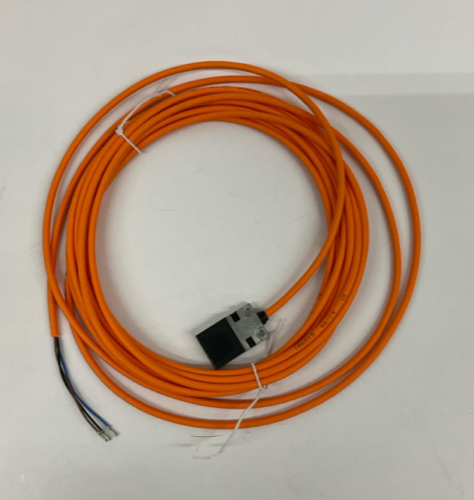 Balluff BES0484 Inductive Sensor 10-30 VDC Sense: 7mm