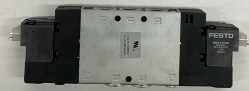 Festo CPE18-M1H-5J-1/4 5/2 way Pneumatic Valve w/24 VDC Coils 163143
