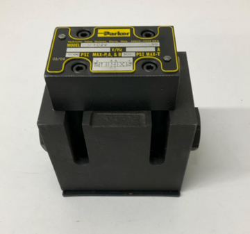 Parker D3P4C2V Oil Operated Directional Control Valve - 0