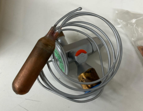 Parker SE4VX100 Thermo-Expansion Valve R22 1/2" Inlet 7/8" Outlet